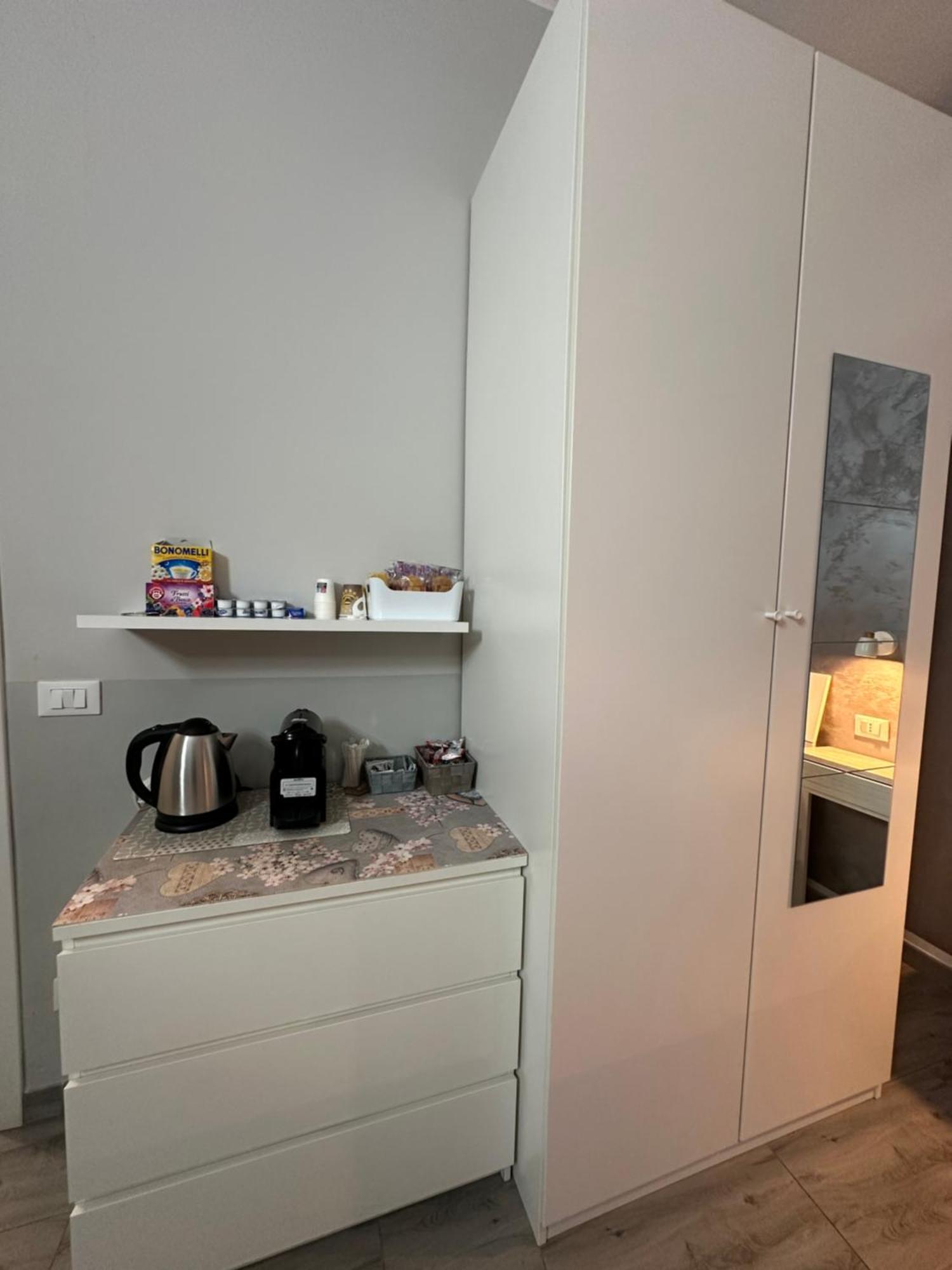 Locazione Turistica Girasole Acomodação com café da manhã Verona Exterior foto